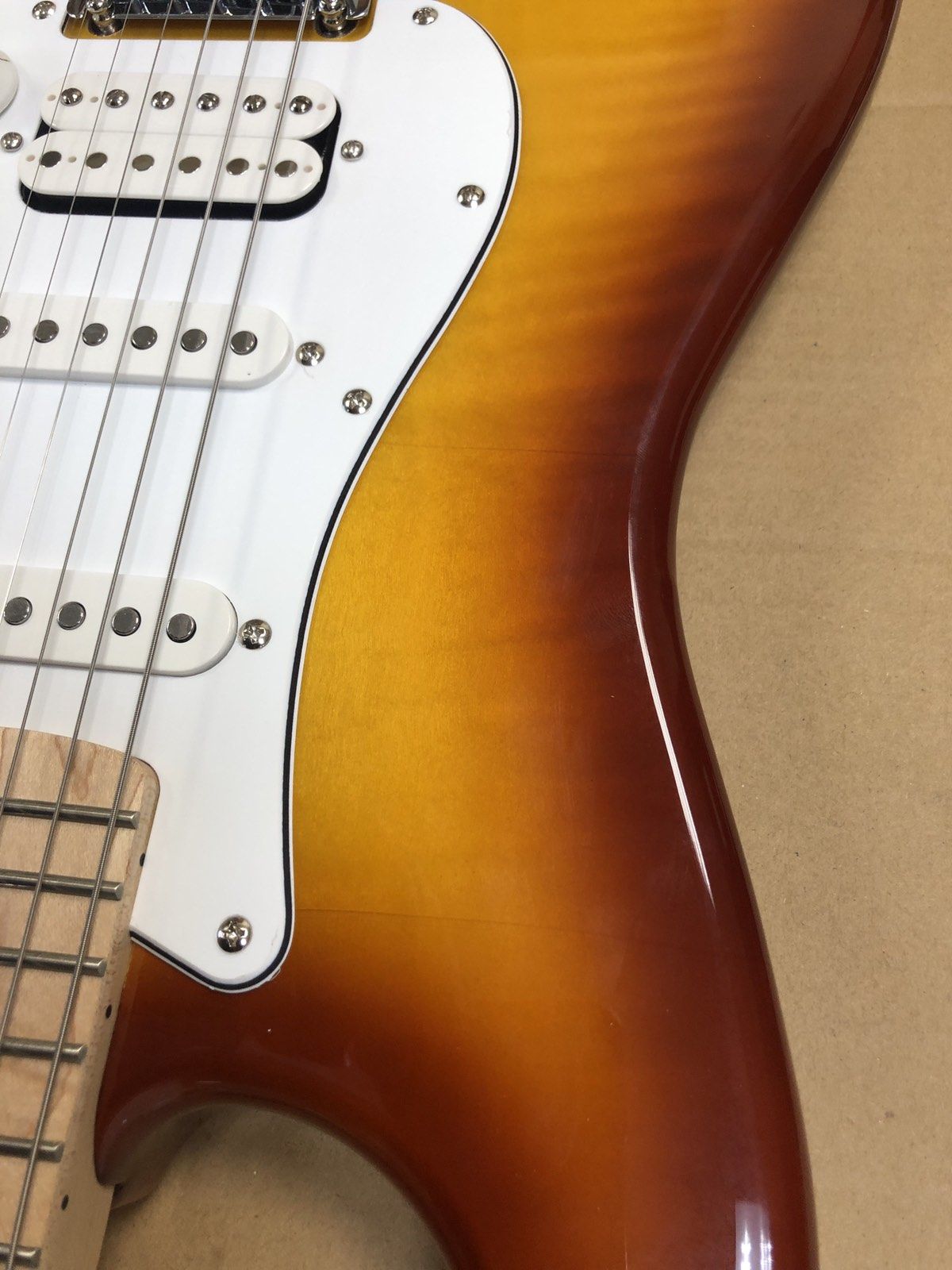 0,5 мес. Электрогитара FENDER SQUIER Affinity 2021 Stratocaster MN Lake Placid Blue Уцененный товар Гарантия Арсенал+