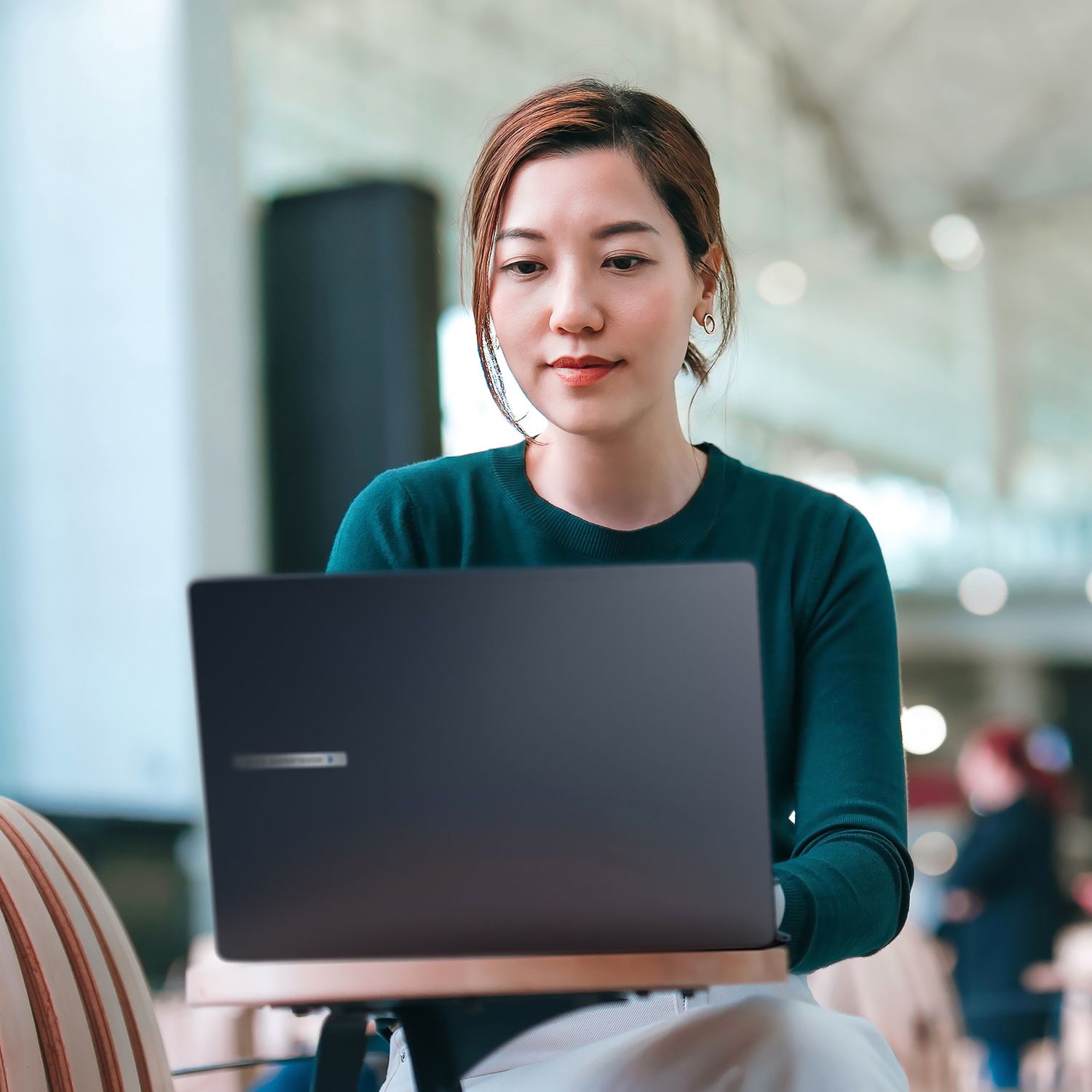 Ноутбук ASUS B3605CCA-MB0202 (90NX08N1-M007R0)